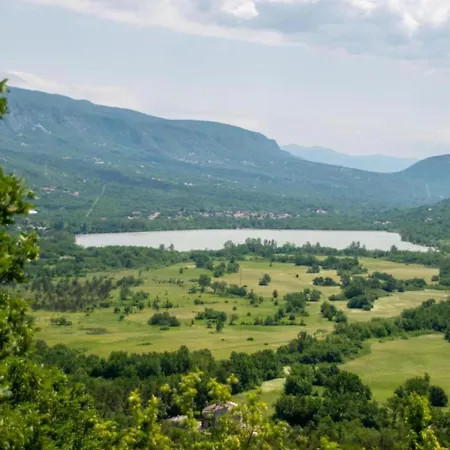 別荘 In With Sea View *