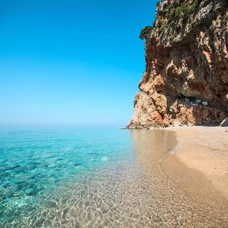 別荘 In With Sea View *