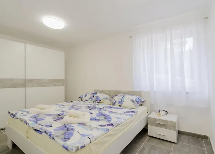 In With Sea View بيت للعطل *