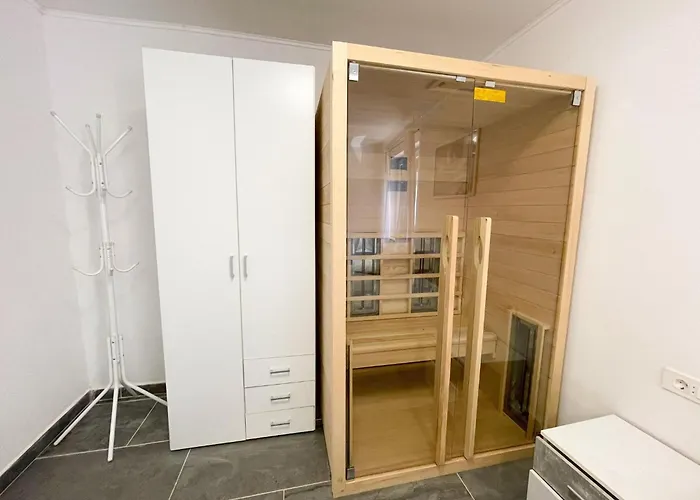 بيت للعطل In With Sea View